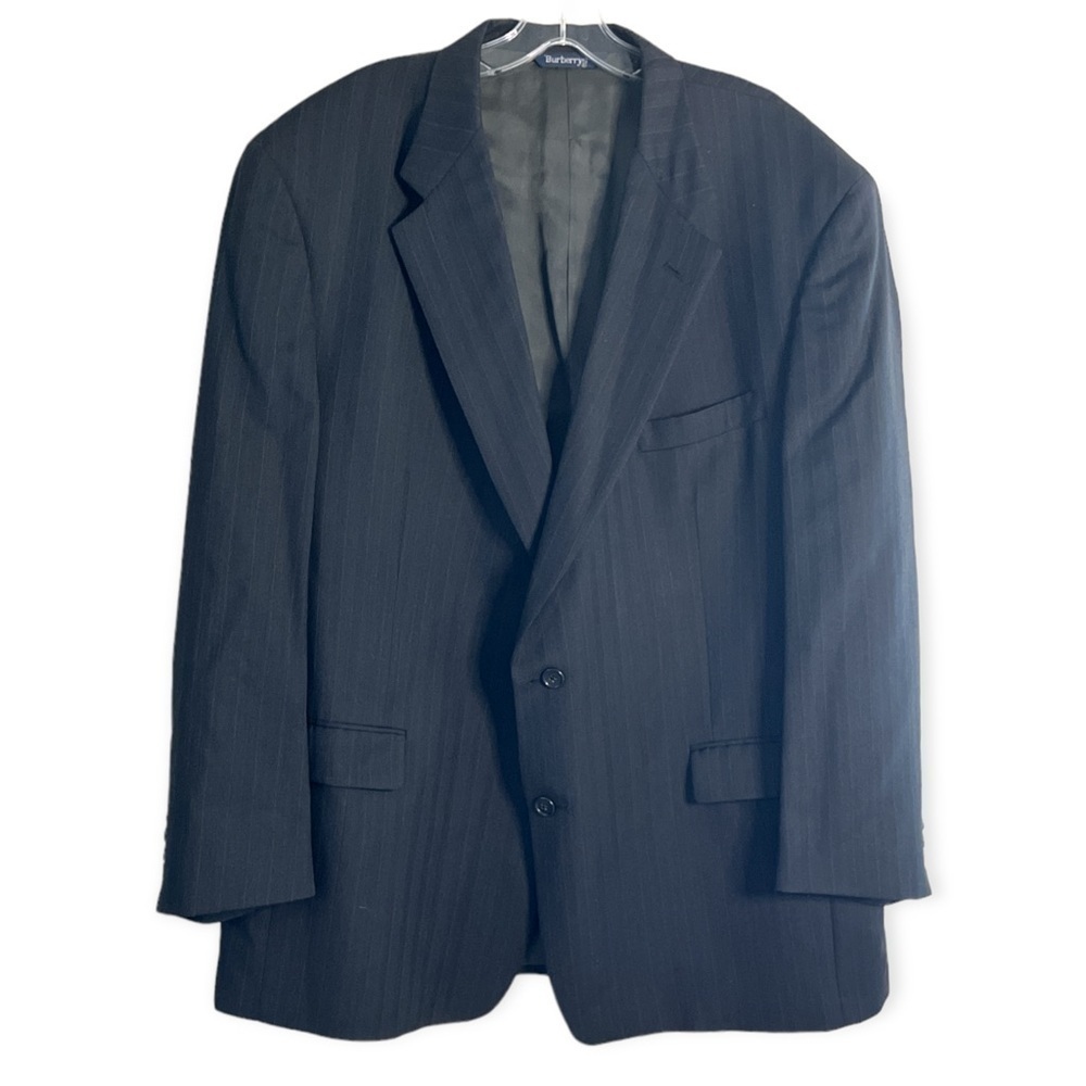 Burberry Vintage sports coat size 44 navy pinstripe F-18
